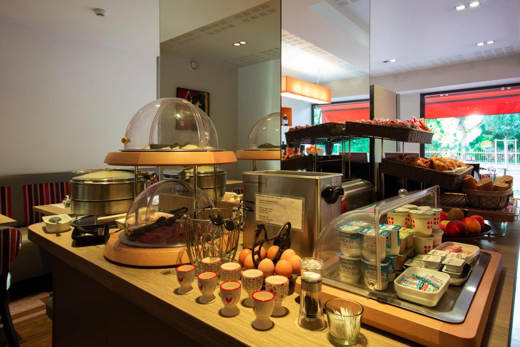Hotel De La Gare Troyes Centre Екстер'єр фото