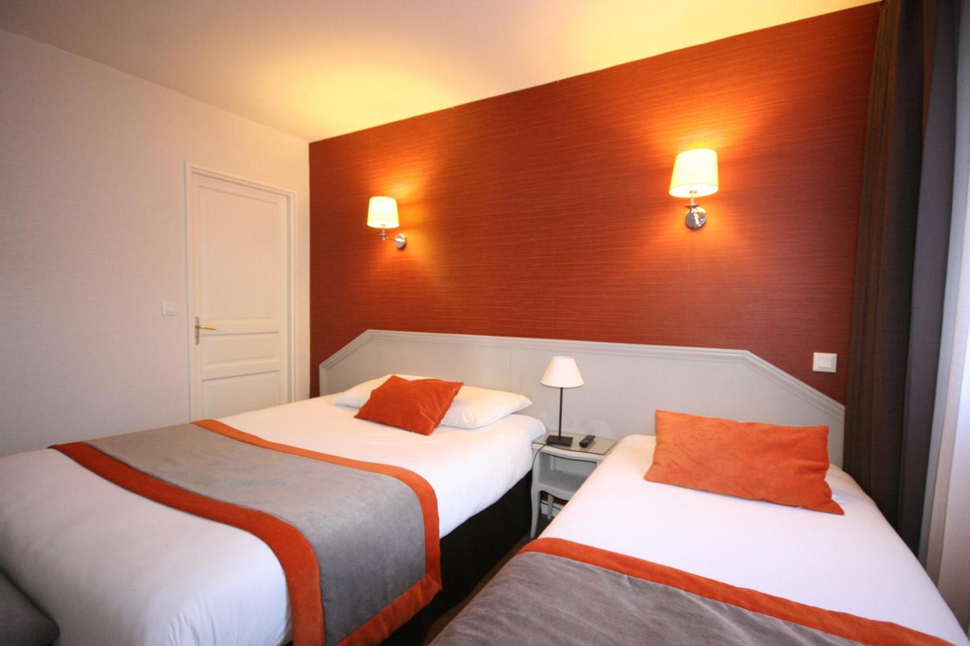 Hotel De La Gare Troyes Centre Екстер'єр фото