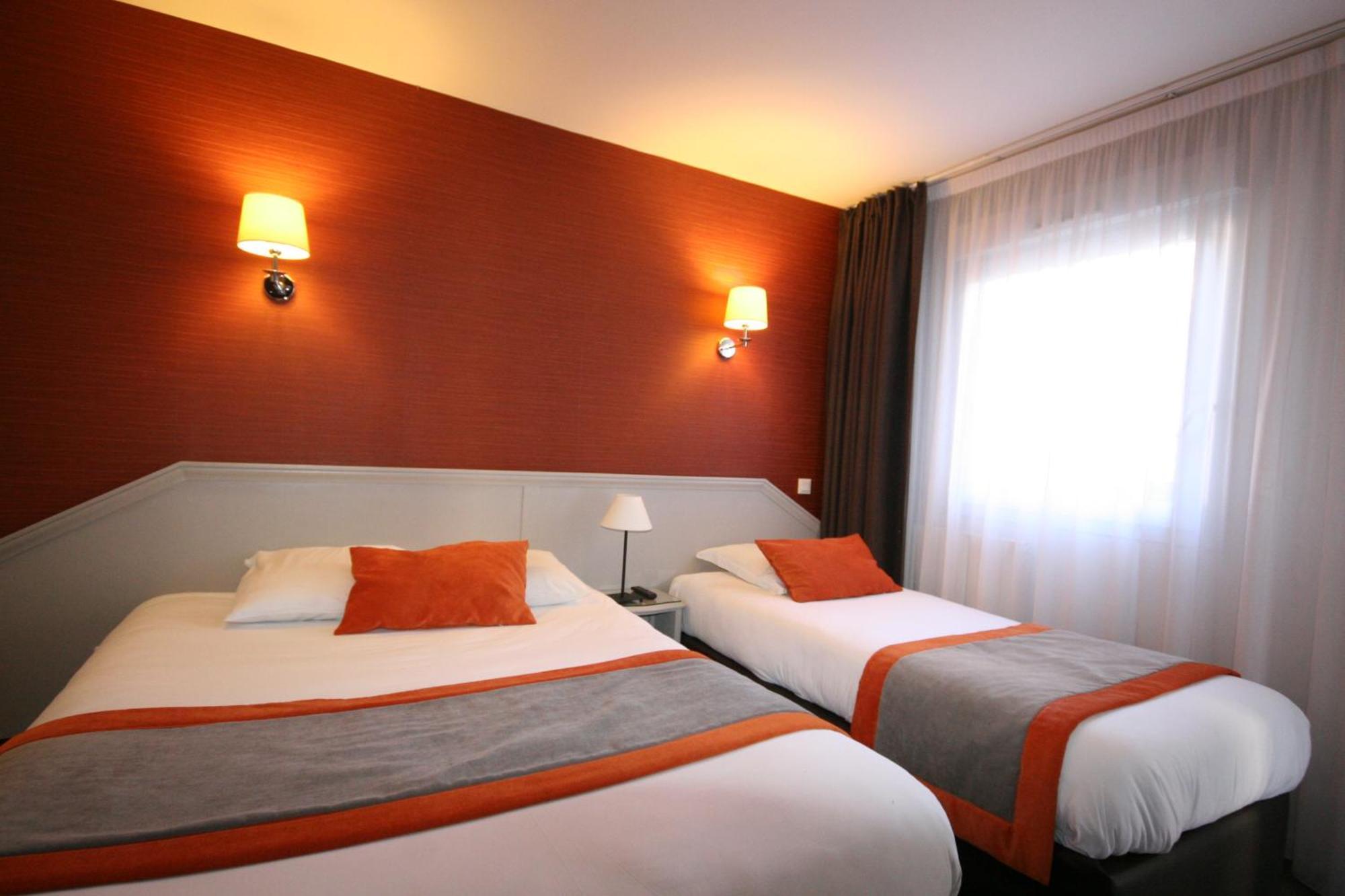 Hotel De La Gare Troyes Centre Екстер'єр фото